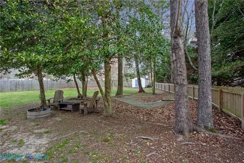 Exterior - 7294 Jeanne Dr, Gloucester, VA 23061 photo 7 of 8