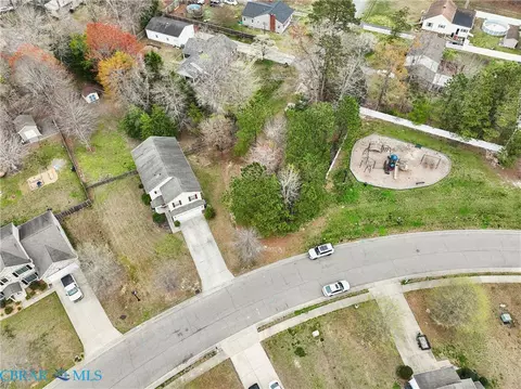 View/Area - 7294 Jeanne Dr, Gloucester, VA 23061 photo 2 of 3