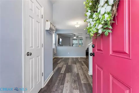 Entry Way - 7294 Jeanne Dr, Gloucester, VA 23061 photo 1 of 3