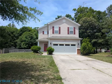 Exterior - 7294 Jeanne Dr, Gloucester, VA 23061 photo 2 of 8