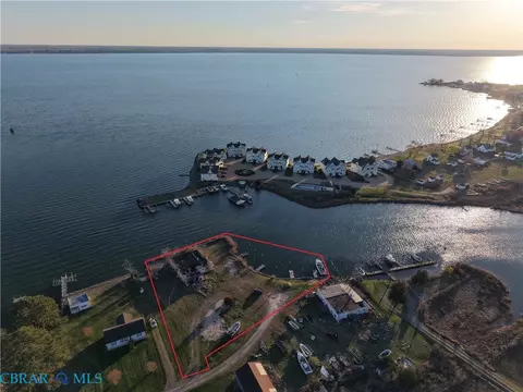 123 Waterview Rd, Lancaster, VA 22503