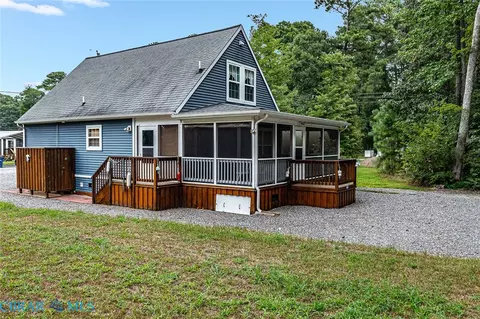 545 Chesapeake Beach Rd, Reedville, VA 22539