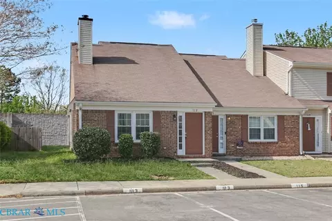 113 Cypress Xing, Yorktown, VA 23692