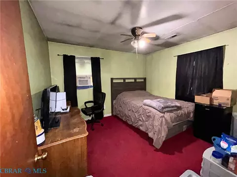 Bedroom - 449 Gaskins Rd, Weems, VA 22576 photo 2 of 2