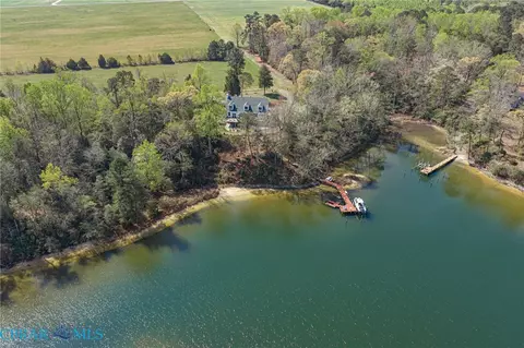 View/Area - 249 Spring Hill Rd, Lancaster, VA 22503 photo 2 of 5