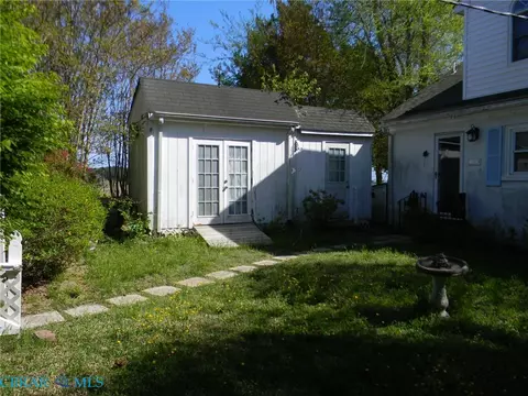 Exterior - 3851 Old Concord Rd, Gloucester, VA 23061 photo 6 of 8