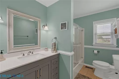 Bath - 1783 Buckley Hall Rd, Dutton, VA 23050 photo 1 of 2