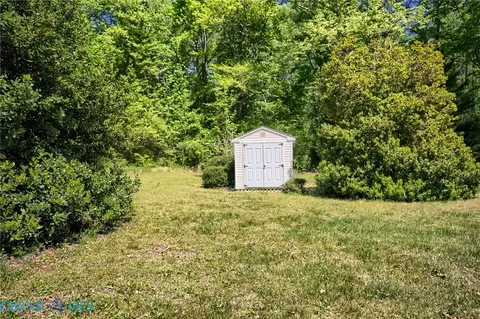 59 W Point Rd, Lancaster, VA 22503 photo 6