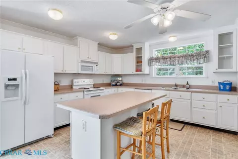Kitchen - 1890 Mill Creek Rd, Wake, VA 23176 photo 1 of 4