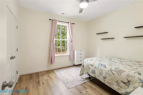 Bedroom - 11511 Deep Point Ln, Gloucester, VA 23061 photo 5 of 6