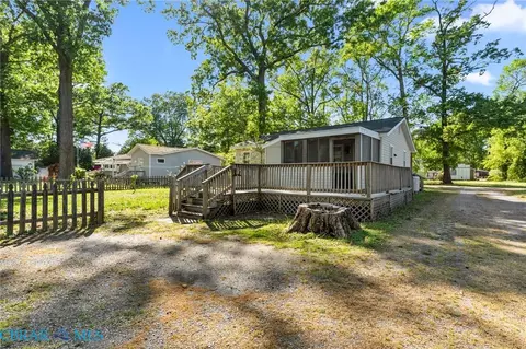 Exterior - 92 Cherry Dr, Hudgins, VA 23076 photo 5 of 10