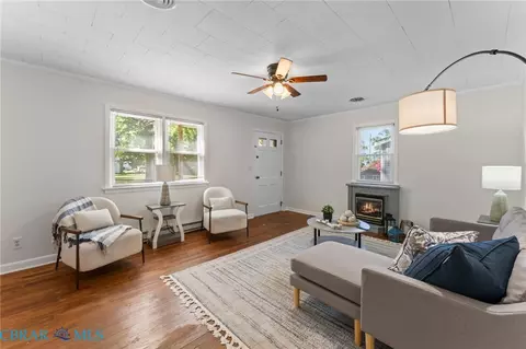 Living - 92 Cherry Dr, Hudgins, VA 23076 photo 1 of 5