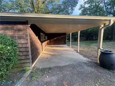 1479 Laurens Rd, Gloucester Point, VA 23062 photo 44