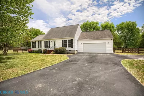 6727 Harvest Cir, Gloucester, VA 23061 photo 31