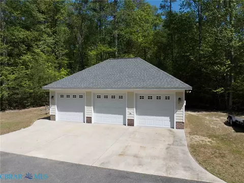7563 S Shore Dr, Gloucester, VA 23061 photo 40