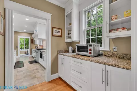 7563 S Shore Dr, Gloucester, VA 23061 photo 9