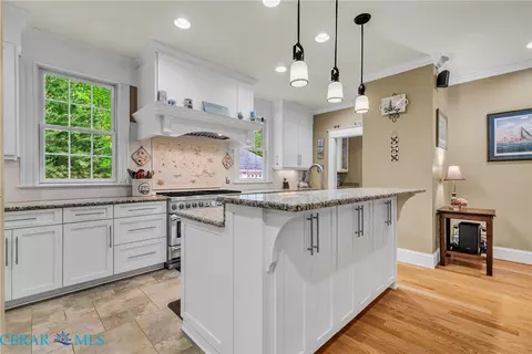 7563 S Shore Dr, Gloucester, VA 23061 photo 11