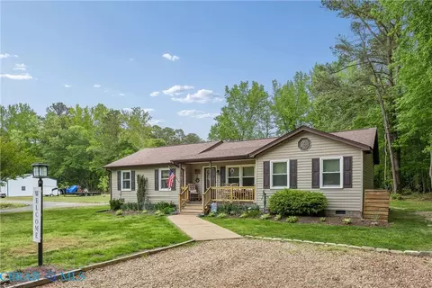4177 Providence Rd, Hayes, VA 23072