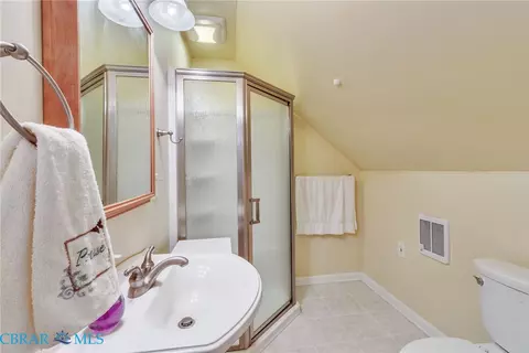 Bath - 1121 Browns Ln, Lancaster, VA 22503 photo 5 of 5