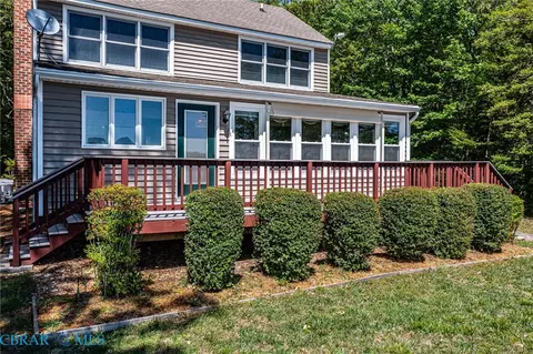 Exterior - 1121 Browns Ln, Lancaster, VA 22503 photo 3 of 11