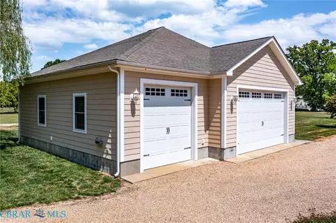 Exterior - 310 Old Point Rd, White Stone, VA 22578 photo 4 of 12