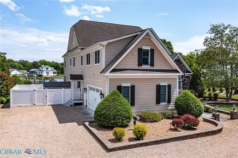 Exterior - 310 Old Point Rd, White Stone, VA 22578 photo 6 of 12