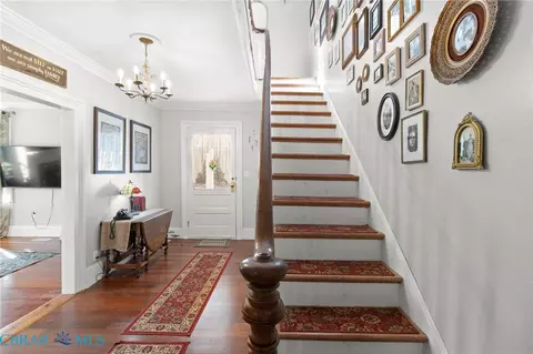 Entry Way - 7377 Old Pinetta Rd, Gloucester, VA 23061 photo 1 of 2
