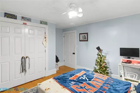 Bedroom - 7377 Old Pinetta Rd, Gloucester, VA 23061 photo 3 of 7