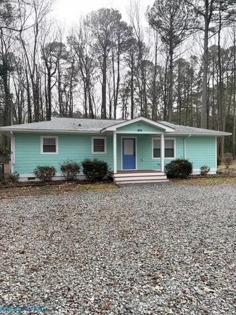 248 Berkshire Dr, Reedville, VA 22539