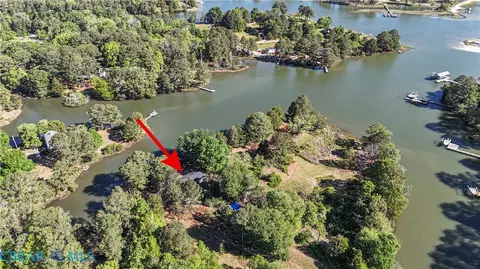 6666 Riverview Inn Ln, Gloucester, VA 23061