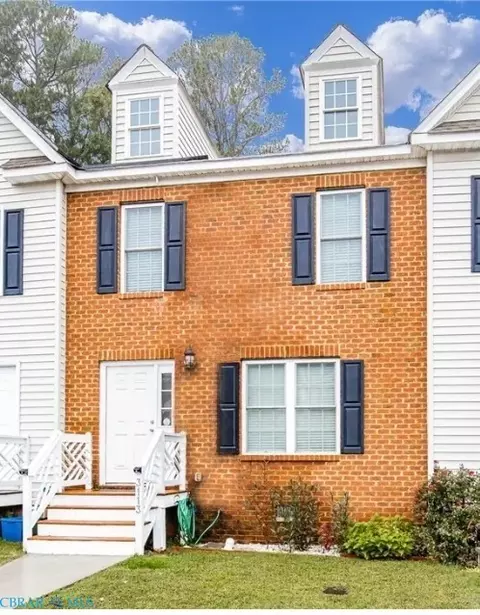 3113 Taylor Ave, West Point, VA 23181