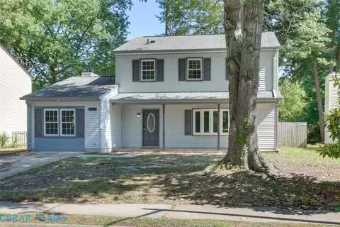 704 Pilot House Dr, Newport, VA 23606