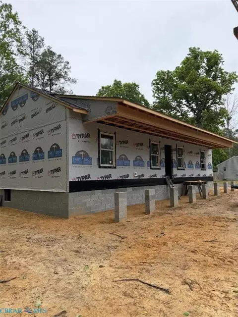 12388 Beech Trl, Gloucester, VA 23061