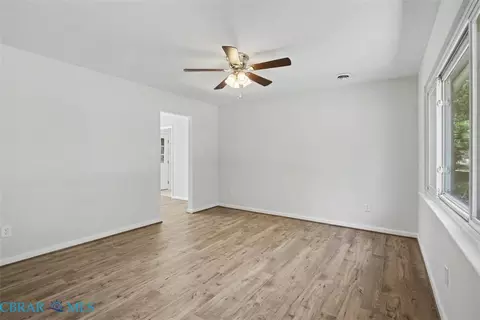 47 Azalea Dr, Hampton, VA 23669 photo 7