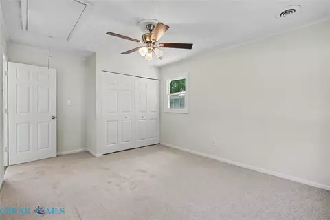 Bedroom - 47 Azalea Dr, Hampton, VA 23669 photo 1 of 5