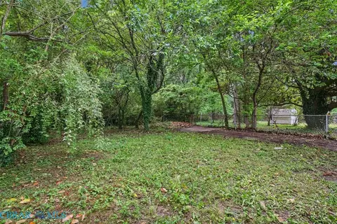 Exterior - 615 Bell St, Hampton, VA 23661 photo 8 of 8