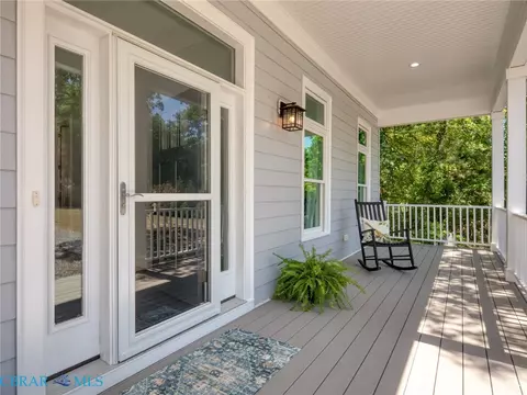Exterior - 7877 Berkeley Dr, Gloucester Point, VA 23062 photo 3 of 8