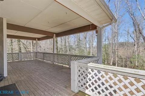 9937 Bacons Ln, Gloucester, VA 23061 photo 5