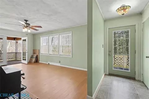 9937 Bacons Ln, Gloucester, VA 23061 photo 8