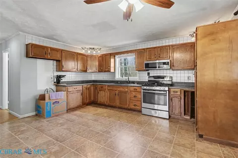 9937 Bacons Ln, Gloucester, VA 23061 photo 11