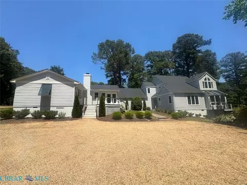 48 Sams Cove Lndg, Irvington, VA 22480