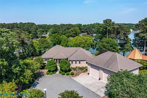 108 Hall Farm Dr, Heathsville, VA 22473