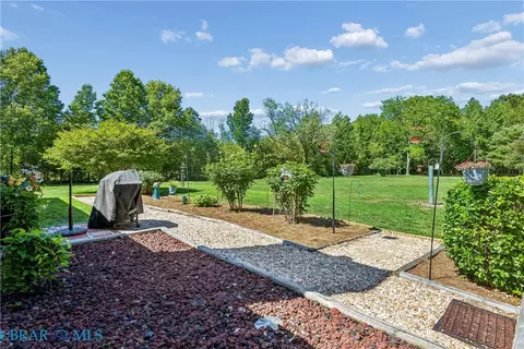 Exterior - 5585 Ware Neck Rd, Gloucester, VA 23061 photo 4 of 8