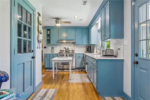Kitchen - 5585 Ware Neck Rd, Gloucester, VA 23061 photo 5 of 5