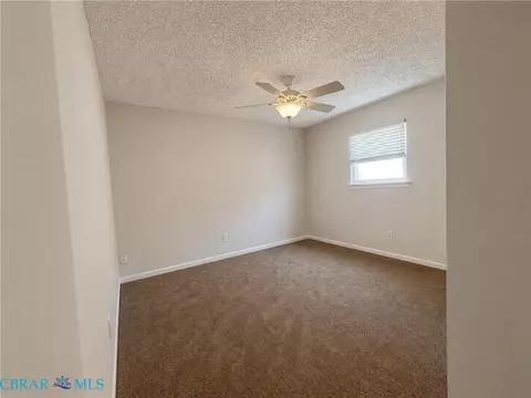 Bedroom - 1532 Adams Cir, Hampton, VA 23663 photo 4 of 7