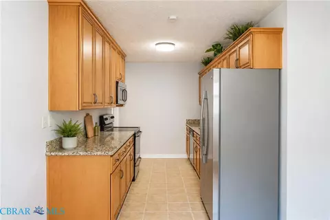 Kitchen - 1532 Adams Cir, Hampton, VA 23663 photo 1 of 2
