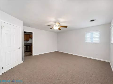 Living - 1532 Adams Cir, Hampton, VA 23663 photo 4 of 4