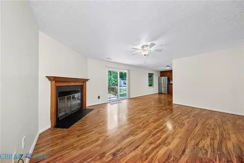 4555 Mallard Dr, Gloucester, VA 23061 photo 5