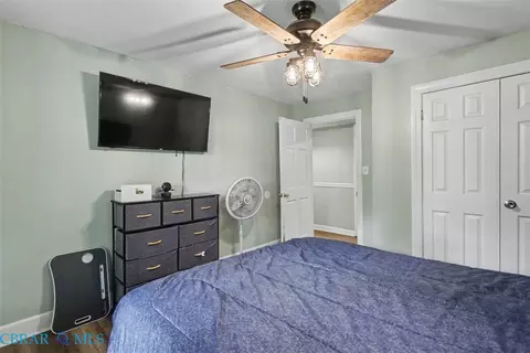 Bedroom - 3597 Hickory Fork Rd, Gloucester, VA 23061 photo 3 of 8