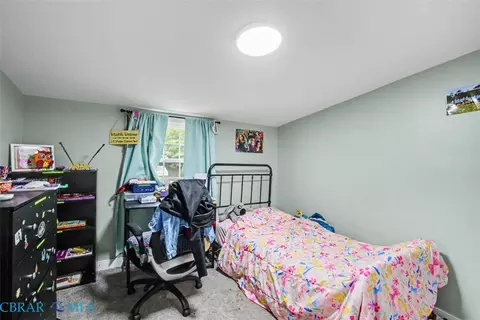 Bedroom - 3597 Hickory Fork Rd, Gloucester, VA 23061 photo 5 of 8